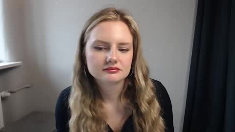 Maria  3 online show from February 2025 01:11:02 PM