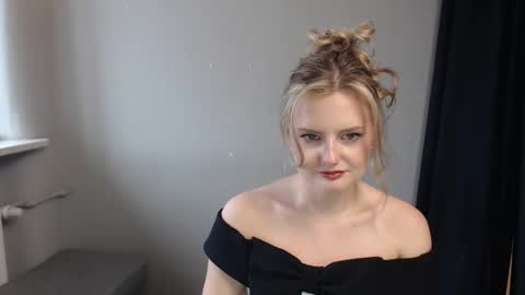 Maria  3 online show from February 2025 10:26:02 AM