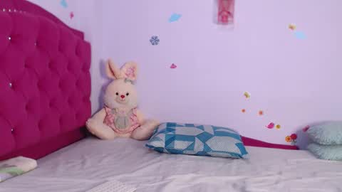 Snapshot of mariagills chatting on February 2026 09:27:02 PM Giselle Mara online show from February 2026 09:27:02 PM