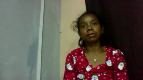 Snapshot of mariah642217 chatting on May 2026 04:37:01 PM mariah642217 online show from May 2026 04:37:01 PM