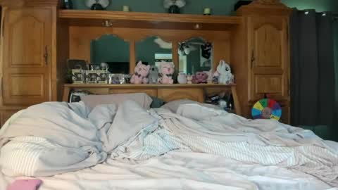 Snapshot of mariahpinkkitty chatting on July 2026 12:08:02 AM Pinkkitty online show from July 2026 12:08:02 AM