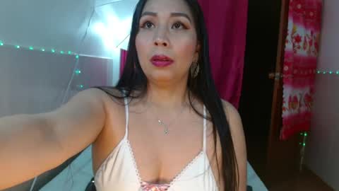 Snapshot of mariajose2015 chatting on July 2026 03:00:02 AM Mariajose online show from July 2026 03:00:02 AM