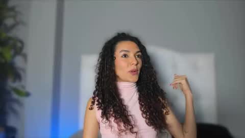 Marian online show from December 2024 11:35:01 PM