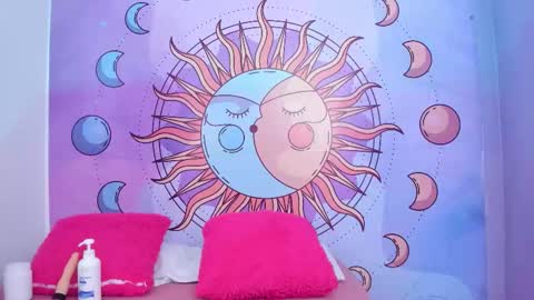 mariana_16_ online show from November 2025 08:35:02 PM