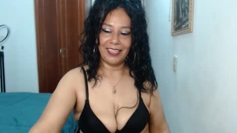 Snapshot of mariana_night chatting on April 2026 09:50:01 PM mariana_night online show from April 2026 09:50:01 PM
