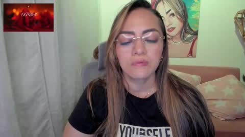 Snapshot of marianalopez81 chatting on September 2025 01:28:01 AM Mariana Lopez online show from September 2025 01:28:01 AM