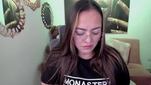 Snapshot of marianalopez81 chatting on May 2026 01:22:02 AM Mariana Lopez online show from May 2026 01:22:02 AM