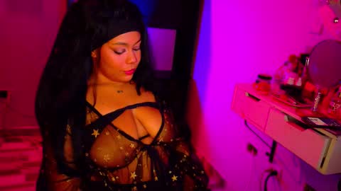 Mariana Prada online show from October 2025 04:57:02 AM