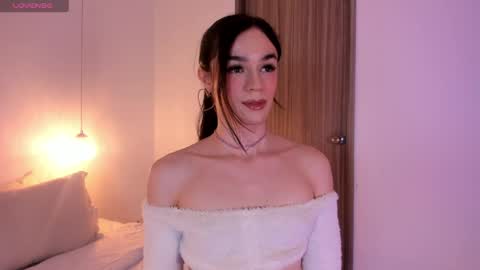 Snapshot of marianasynn_ chatting on May 2026 01:45:02 AM online show from May 2026 01:45:02 AM