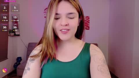 mariangeel_ online show from September 2025 11:16:01 PM