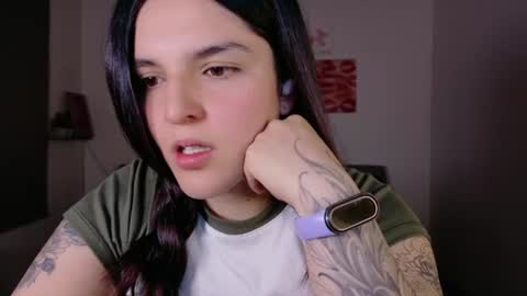 mariangeel_ online show from July 2026 03:23:01 AM