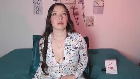 Mariana online show from March 2025 05:35:02 AM