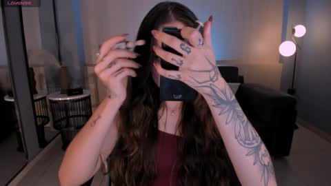 Marianne  online show from March 2026 08:16:02 PM