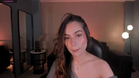 Marianne  online show from March 2026 09:32:02 PM