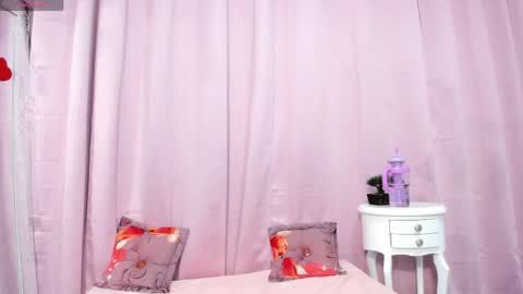 marianrosse online show from May 2026 11:57:01 PM