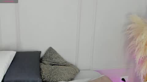 Snapshot of mariapettit chatting on February 2026 10:54:02 AM Maria Pettit online show from February 2026 10:54:02 AM