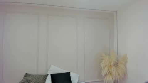 Maria Pettit online show from March 2026 11:58:02 AM