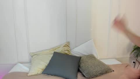 Maria Pettit online show from March 2026 11:58:01 AM