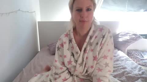 Snapshot of mariavalentinee chatting on March 2026 09:26:01 AM Maria online show from March 2026 09:26:01 AM