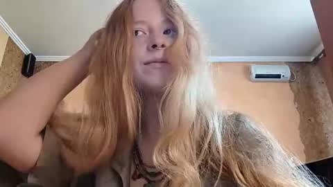 Snapshot of maricagorgo chatting on June 2026 03:05:02 AM Kate online show from June 2026 03:05:02 AM