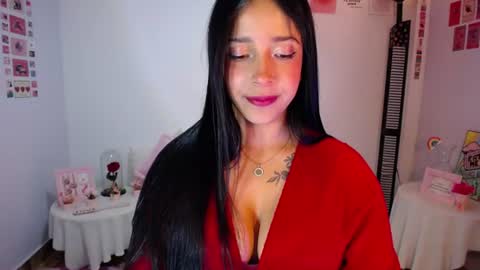 Snapshot of marie_daved chatting on July 2026 02:07:01 AM Nicolle online show from July 2026 02:07:01 AM