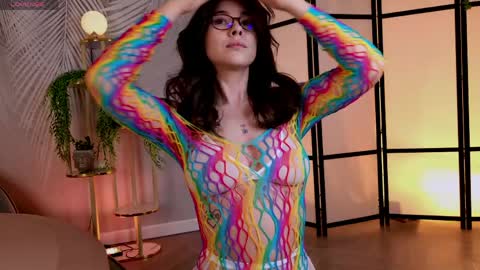 Snapshot of marie_diaze chatting on April 2026 07:57:02 AM Marie LEAVE YOUR WITH ME online show from April 2026 07:57:02 AM