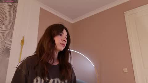 Snapshot of marie_diaze chatting on May 2026 05:02:01 AM Marie LEAVE YOUR WITH ME online show from May 2026 05:02:01 AM