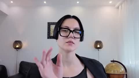 Snapshot of marie_fitch chatting on June 2026 03:44:01 AM Marie Fitch online show from June 2026 03:44:01 AM