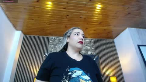 Snapshot of marie_hss chatting on May 2026 06:37:01 PM marie_hss online show from May 2026 06:37:01 PM