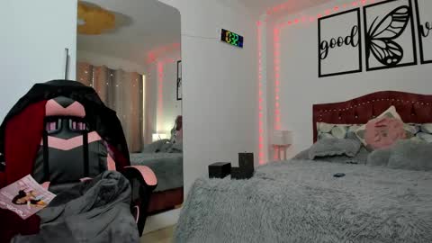 marie online show from March 2025 03:29:02 PM