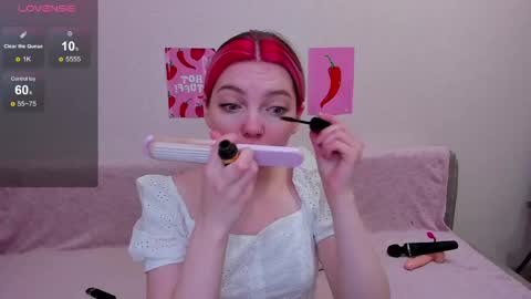 Snapshot of marie_reyess chatting on May 2026 03:12:01 AM Marie 3 online show from May 2026 03:12:01 AM