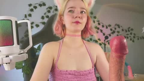 Mariel Gold online show from May 2026 08:19:01 AM