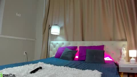 Mariel online show from March 2026 01:17:02 AM