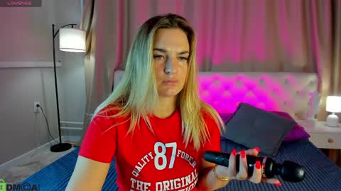 Mariel online show from April 2026 01:47:01 AM