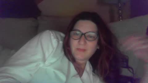 Marie online show from November 2025 03:16:02 AM