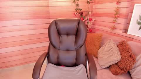 Marien online show from February 2025 02:28:01 AM