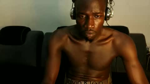 Snapshot of marietabro chatting on May 2026 03:34:01 AM marietabro online show from May 2026 03:34:01 AM