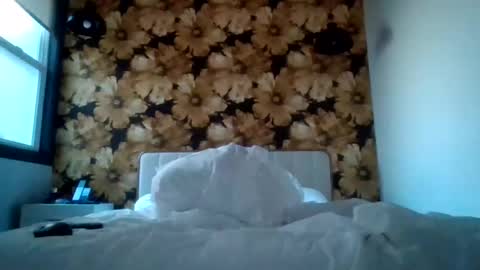 Snapshot of marilynmidas chatting on July 2026 12:19:01 AM marilynmidas online show from July 2026 12:19:01 AM