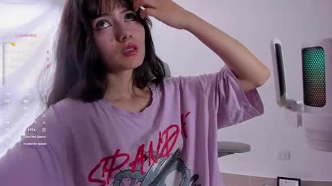 Marin kitoko online show from December 2025 09:33:01 PM