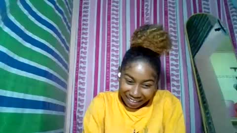 Snapshot of marina0506 chatting on July 2026 09:43:02 PM marina0506 online show from July 2026 09:43:02 PM
