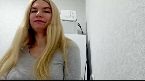 Emma online show from October 2025 08:45:02 AM