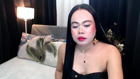LEAH online show from October 2025 09:00:01 AM