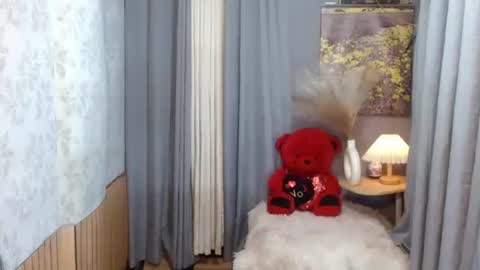 LEAH online show from March 2026 11:01:01 PM