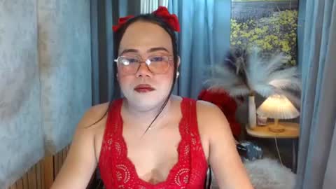 LEAH online show from June 2026 05:04:02 PM