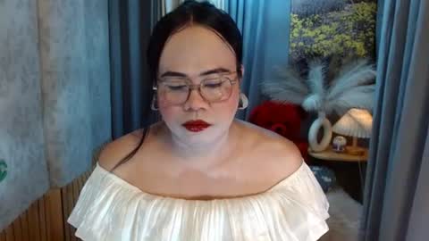 LEAH online show from June 2026 05:37:01 PM
