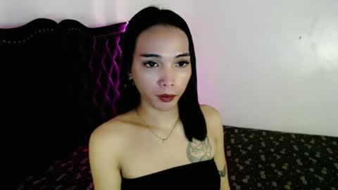 Snapshot of marishkafoxx chatting on April 2026 12:41:01 AM marishka online show from April 2026 12:41:01 AM