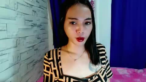 Snapshot of marishkafoxx chatting on May 2026 09:27:02 AM marishka online show from May 2026 09:27:02 AM