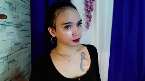 Snapshot of marishkafoxx chatting on June 2026 11:38:02 AM marishka online show from June 2026 11:38:02 AM