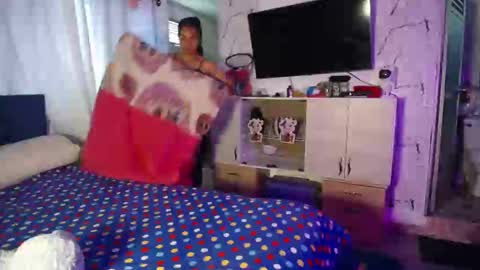 Maritza Ferrer -Samara Beltran online show from October 2025 07:21:02 PM