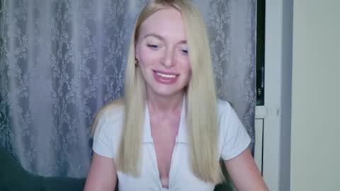 Snapshot of mariwell chatting on June 2026 09:24:01 PM mariwell online show from June 2026 09:24:01 PM